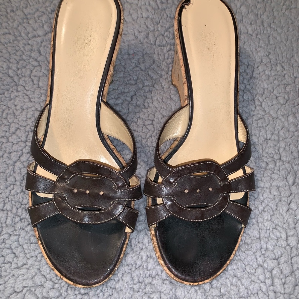 LOFT brown sandals, size 9